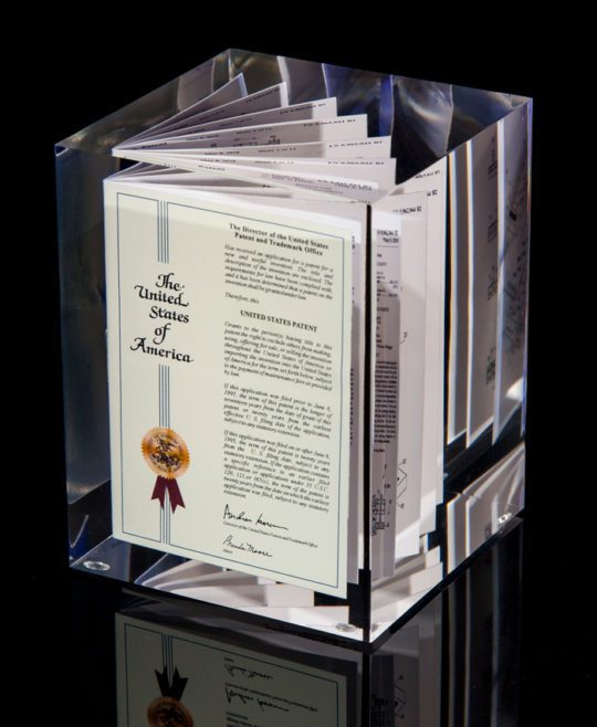 Desktop Awards/Patent Embedments/Cover Page Embedment/IC-E